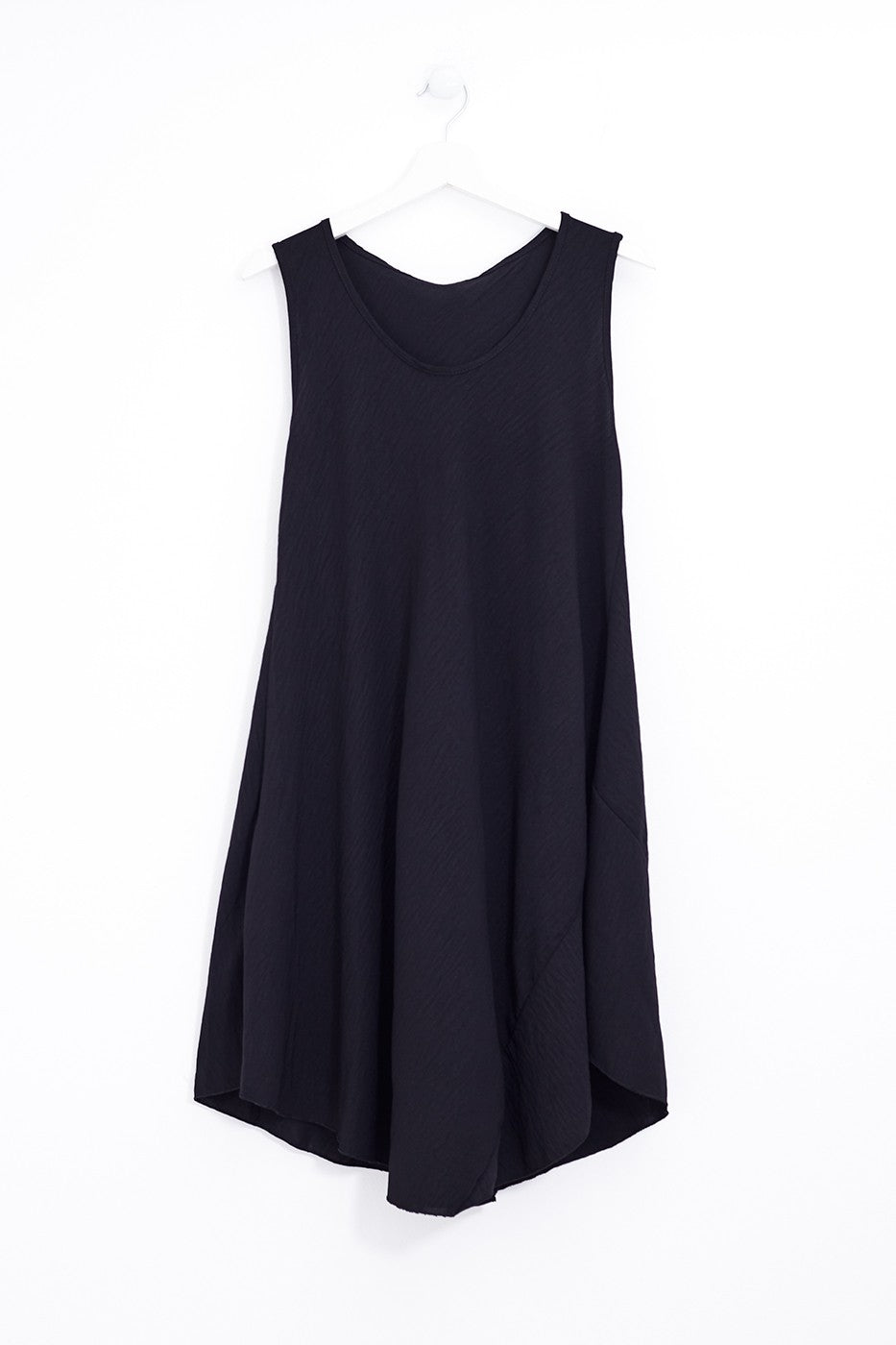 Vestido corto fluido