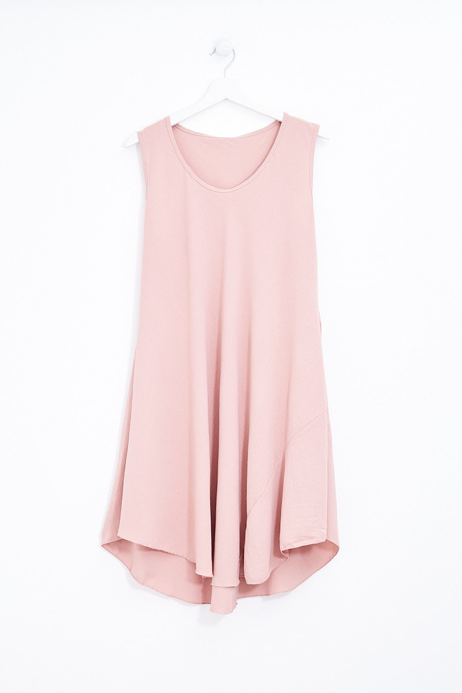 Vestido corto fluido