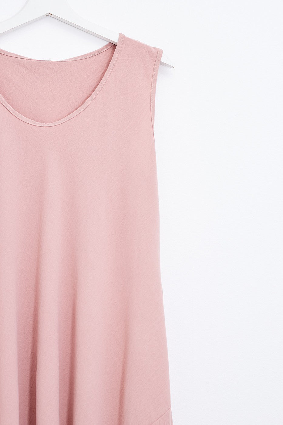 Vestido corto fluido