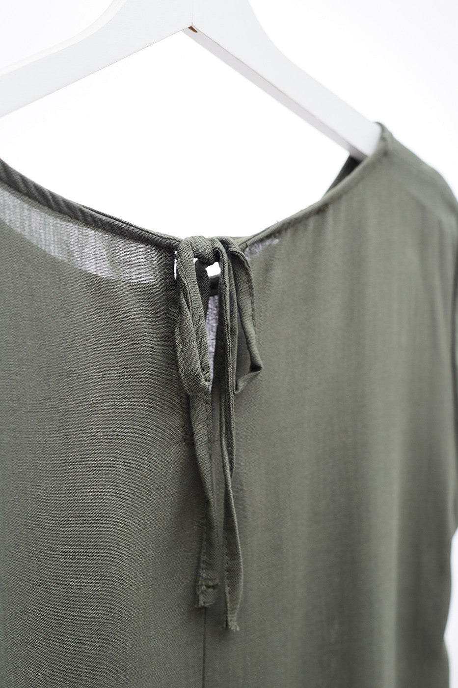 Blusa detalle lazo