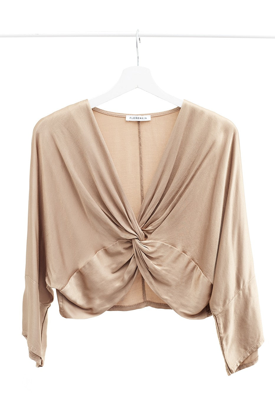 Blusa satinada cruzada