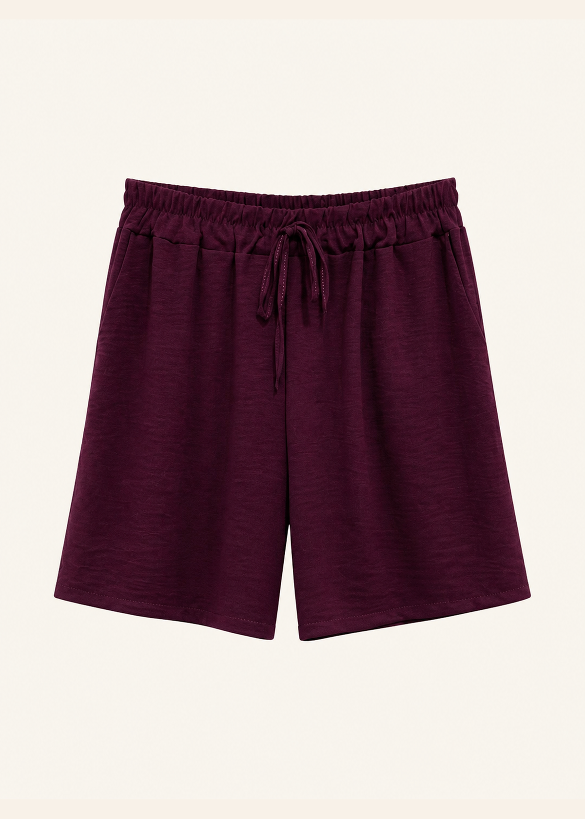 Flowing Bermuda shorts with pockets