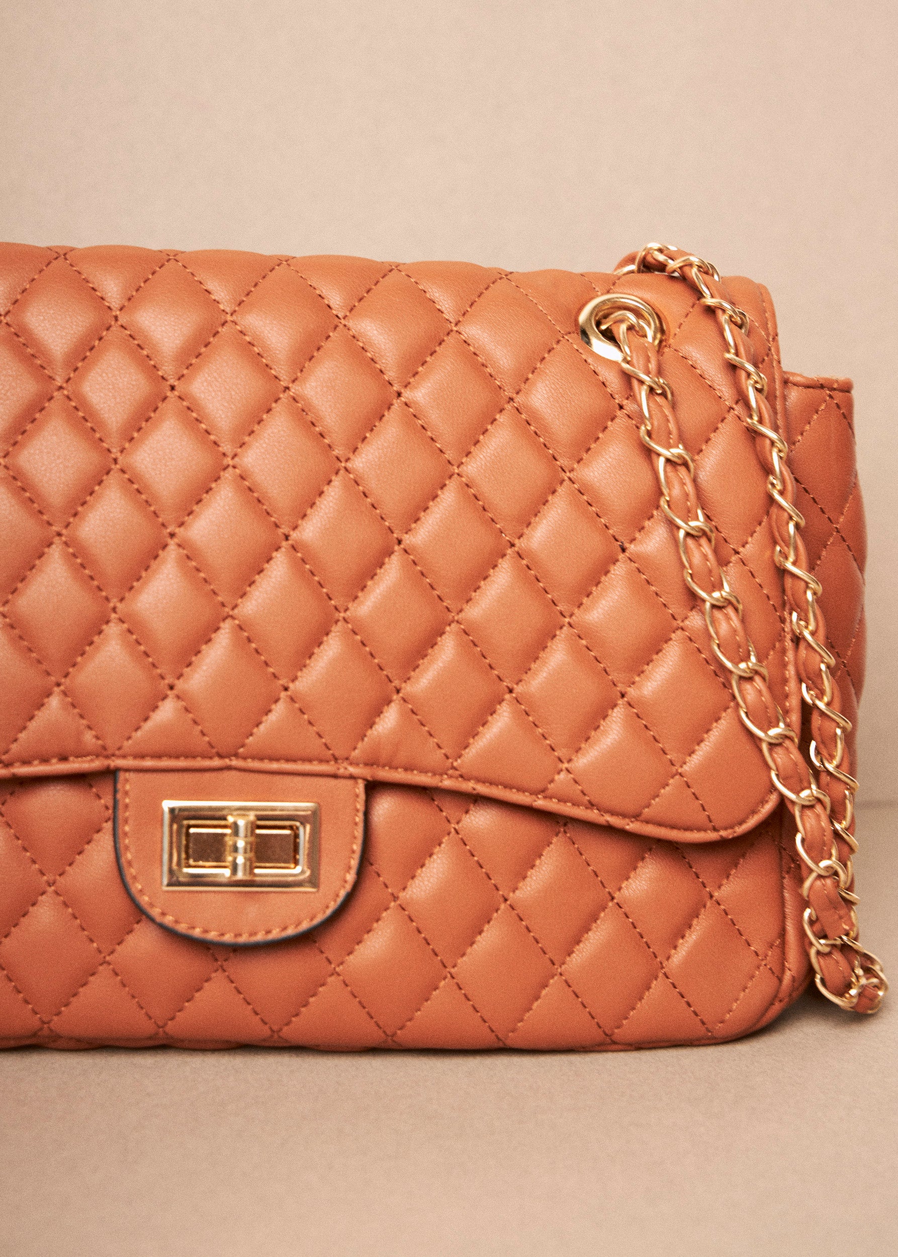 Bolso acolchado marron hotsell