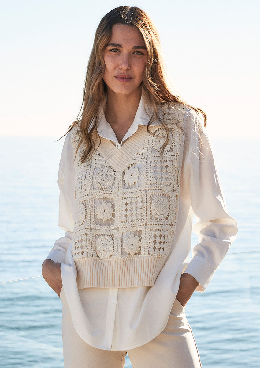 Crochet vest combined shirt