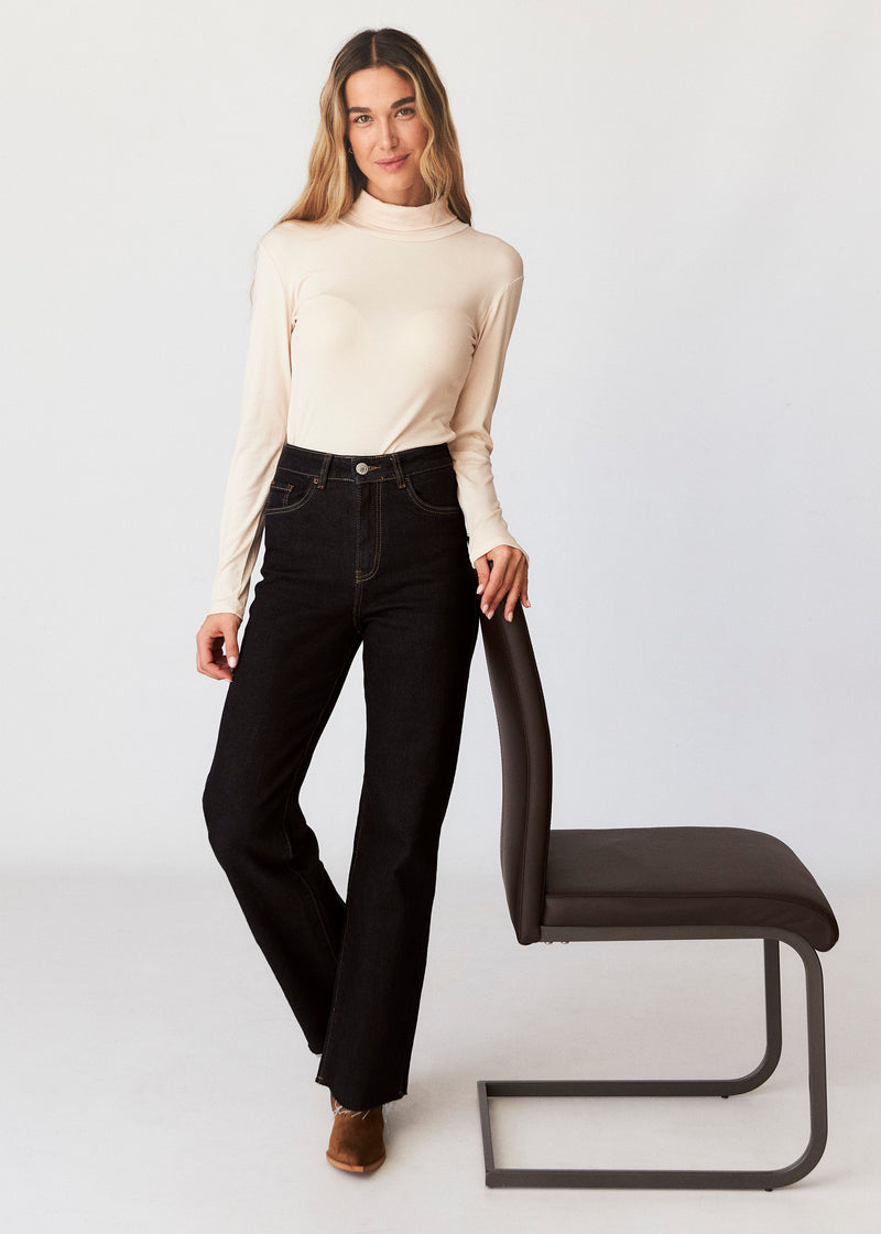 Basic straight leg jeans