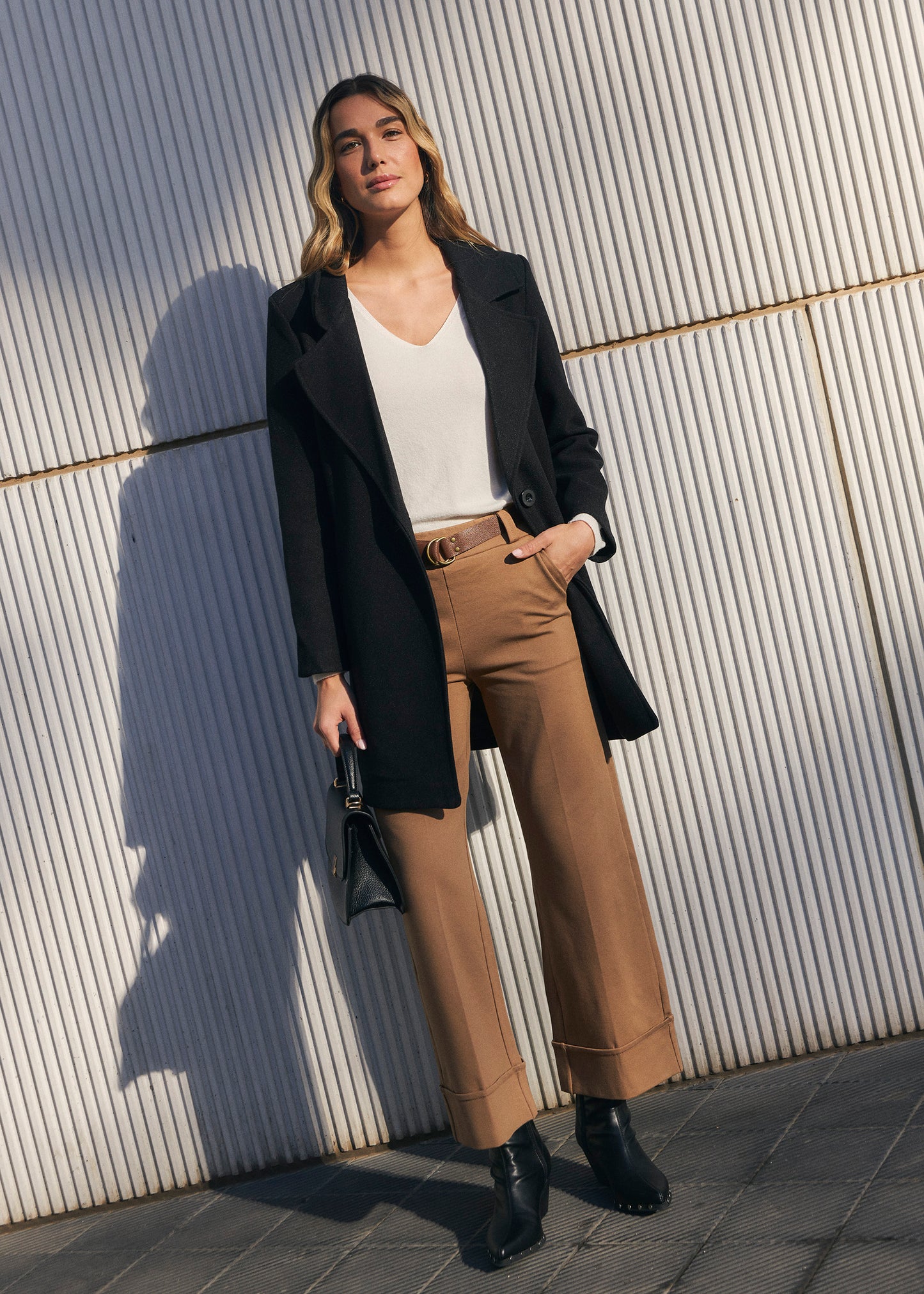 Pantalón wide leg vuelta
