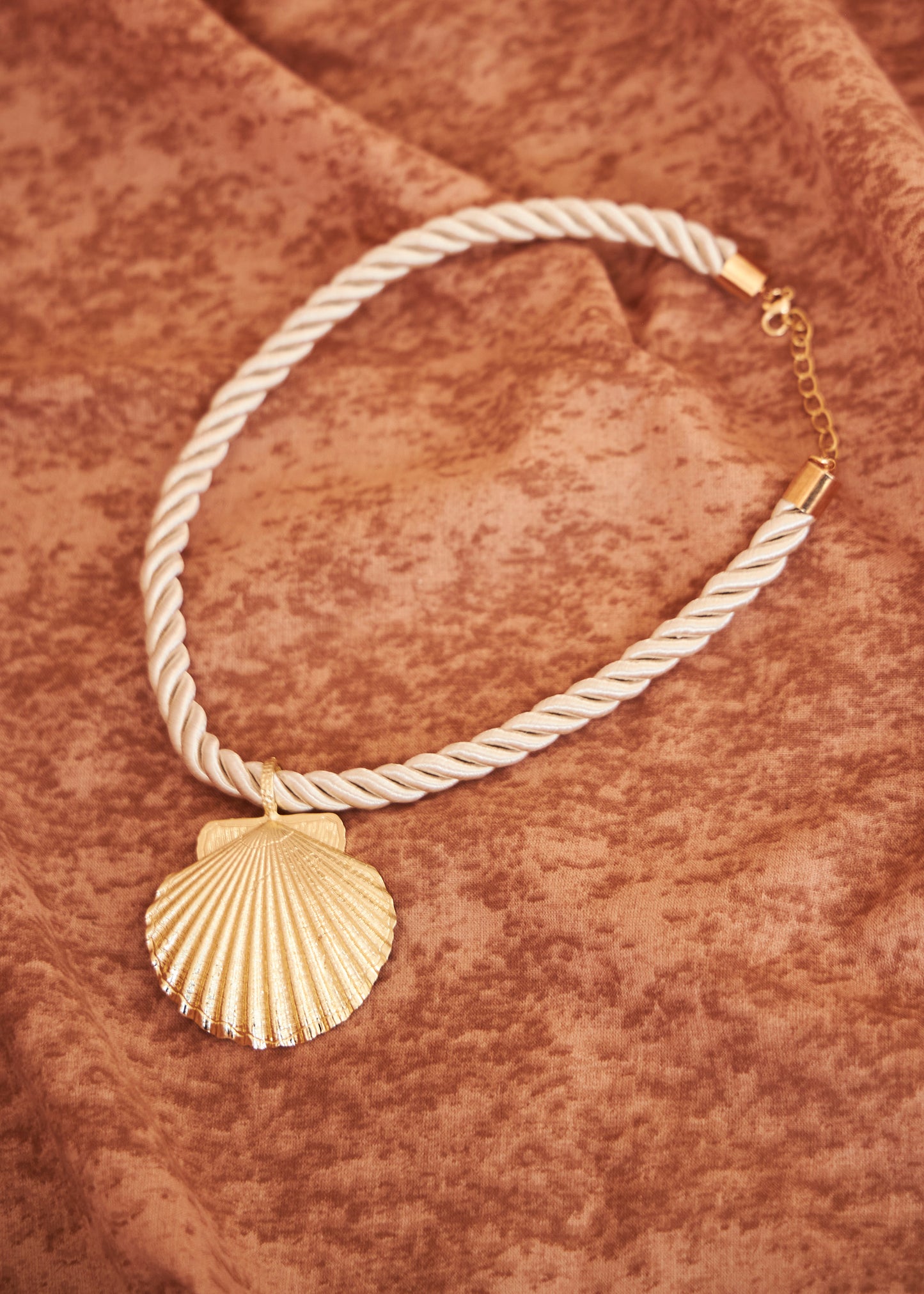 Combined multiple necklace