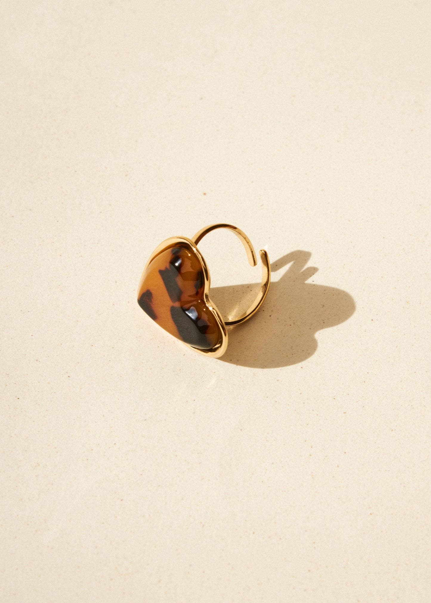 Anillo corazón piedra