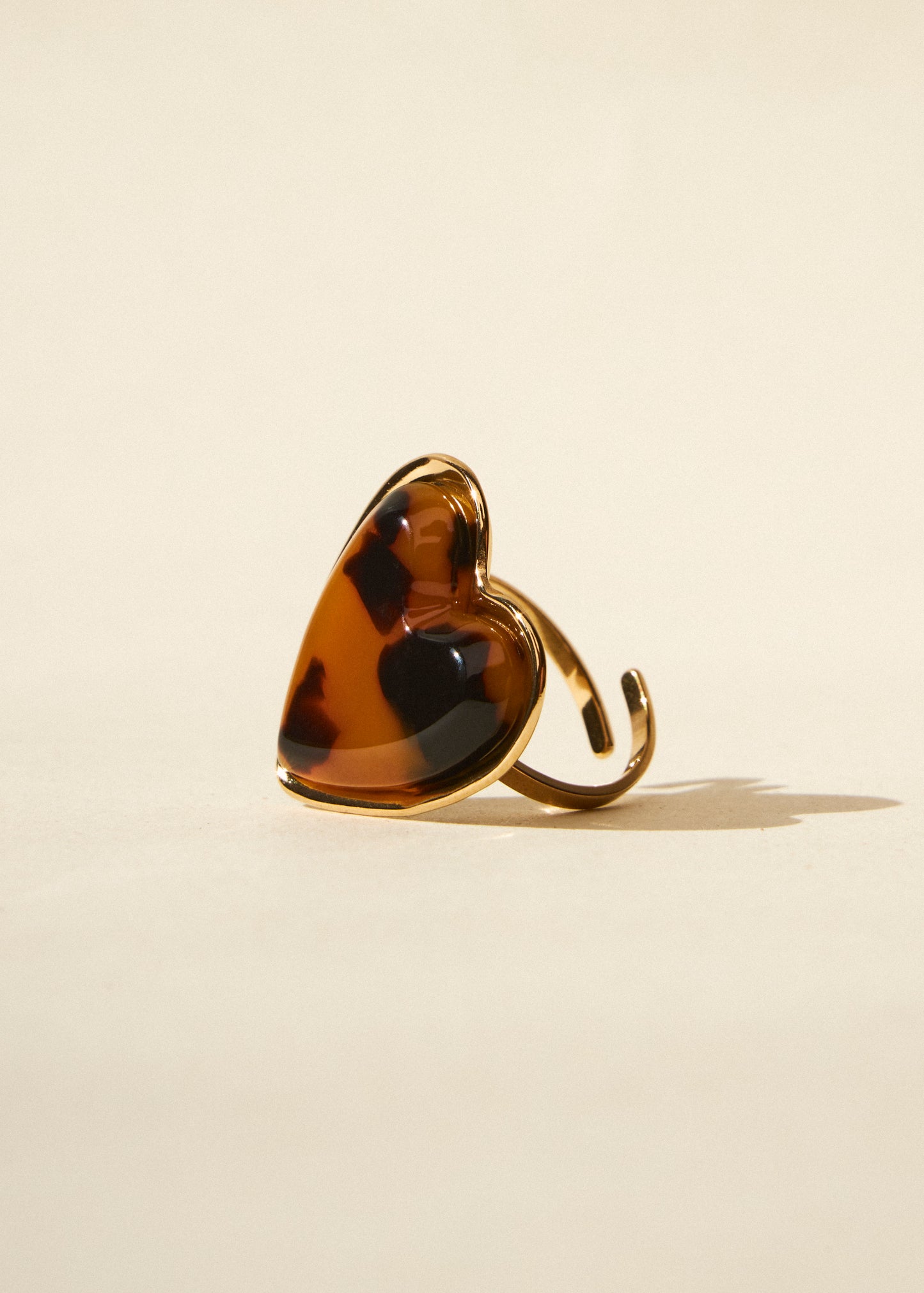 Anillo corazón piedra