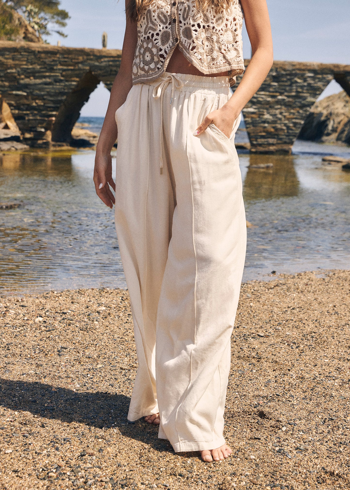 Wide jogger pants