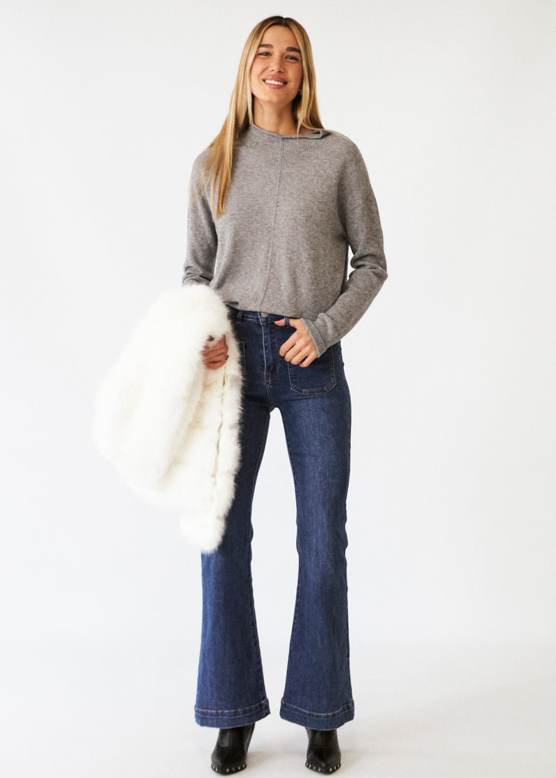 Seamless high neck jersey