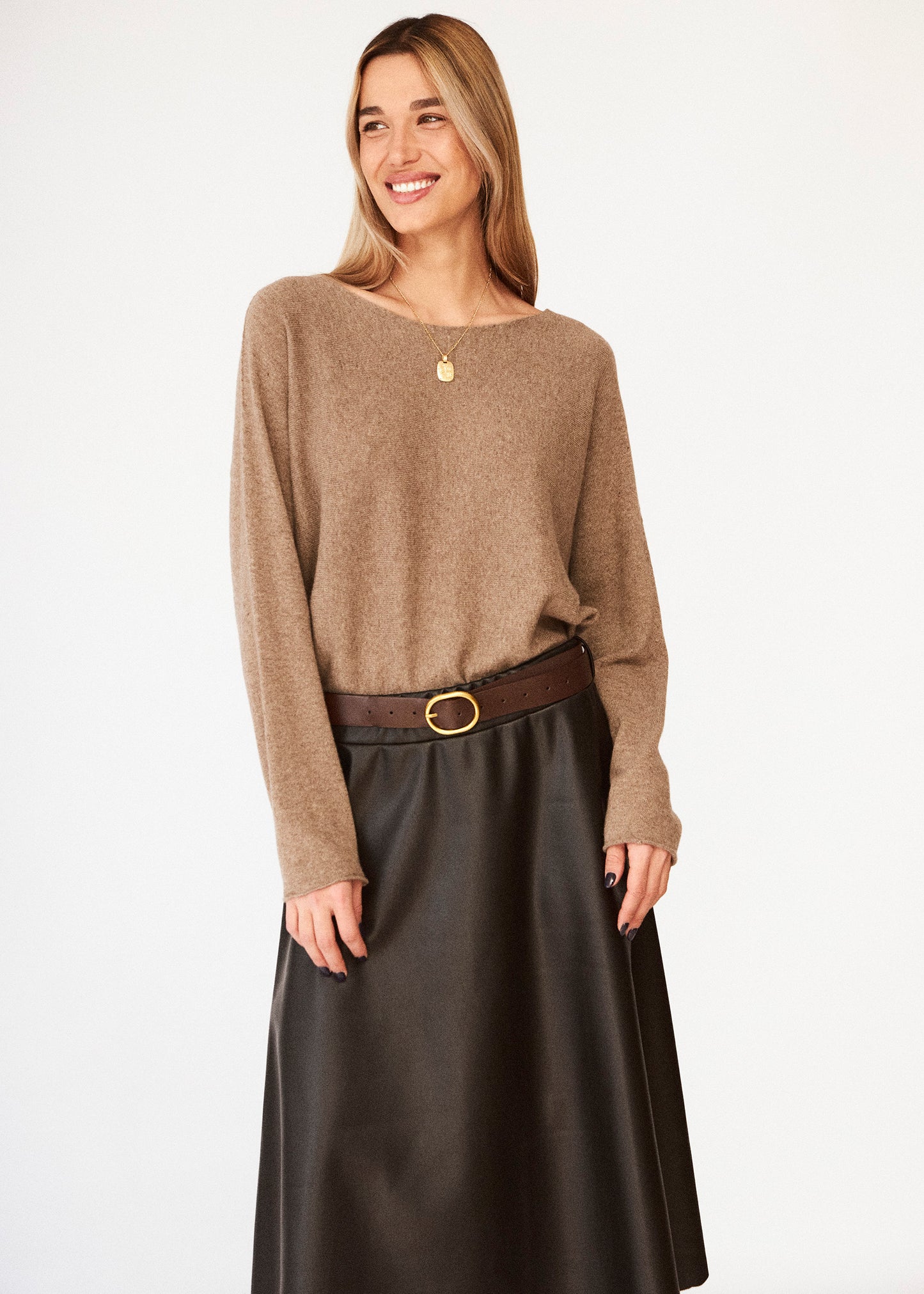 Seamless round neck sweater