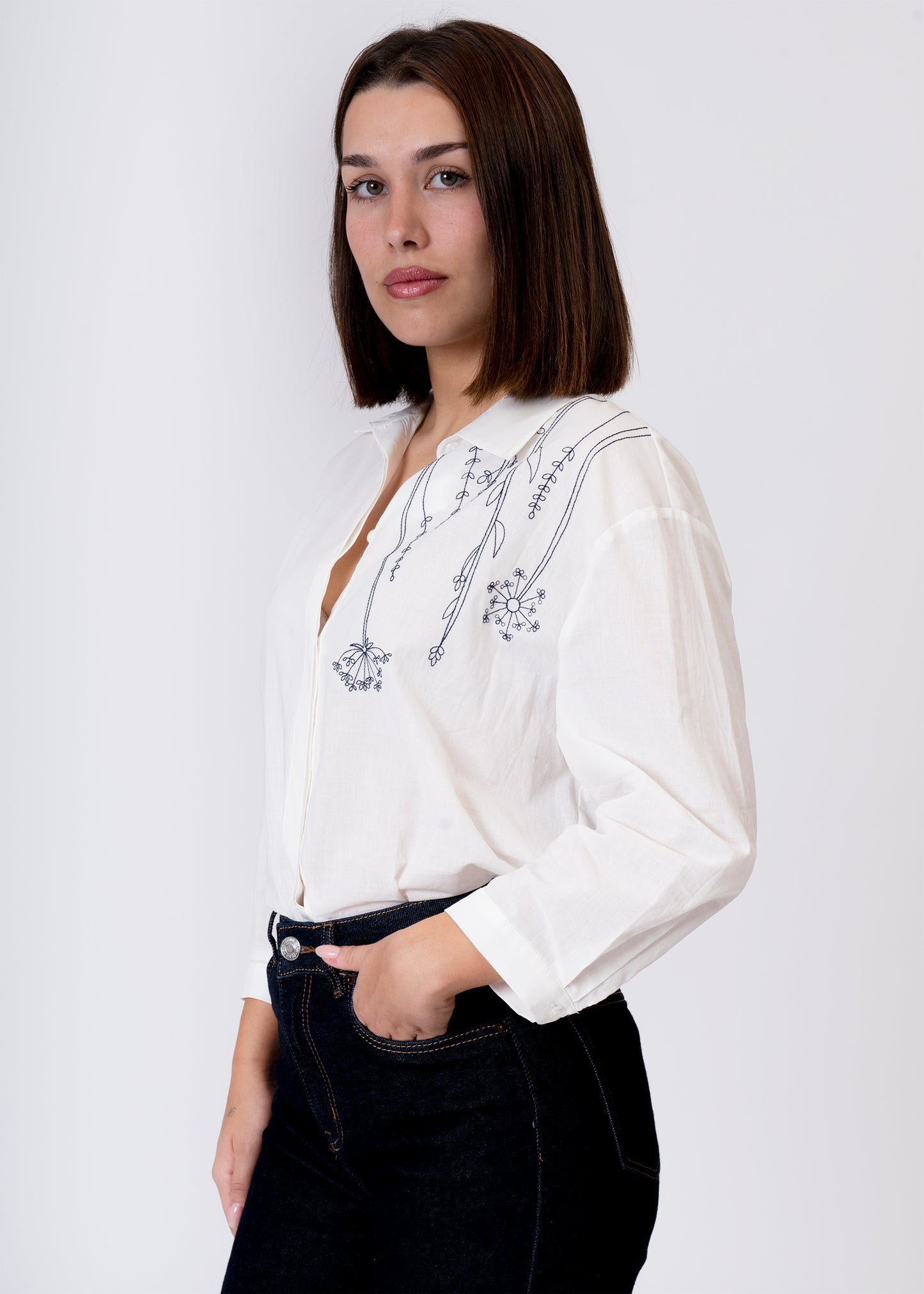 Camisa bordado floral