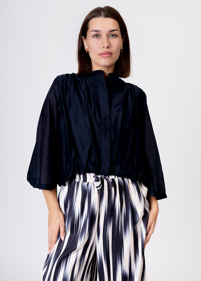 Puffed organza blouse