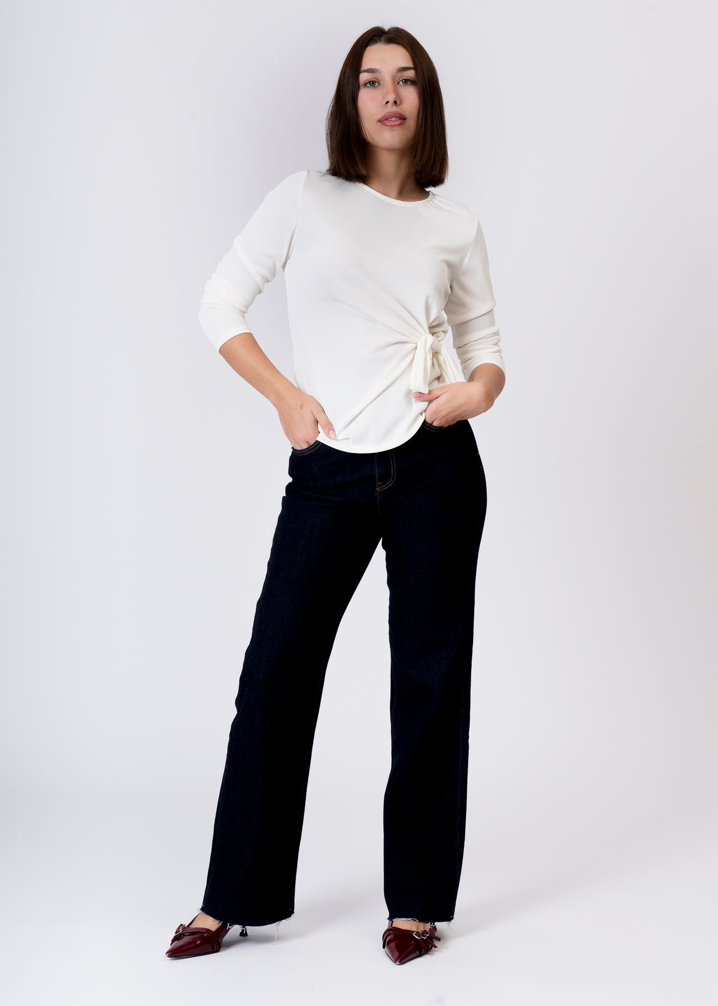 Camiseta lazo cuello redondo