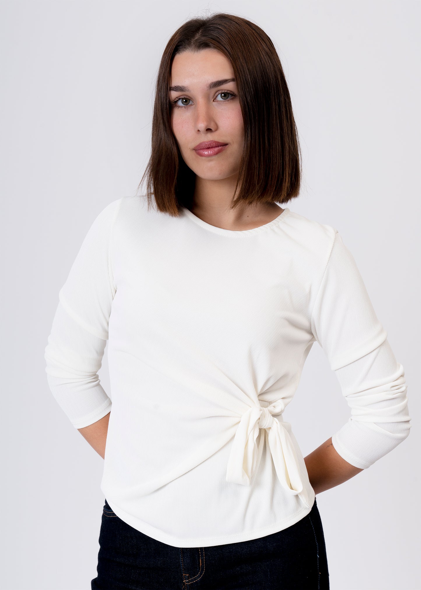 Camiseta lazo cuello redondo