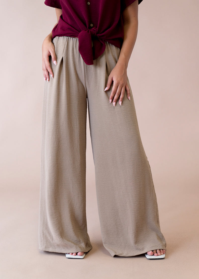 Pantalones anchos fluidos