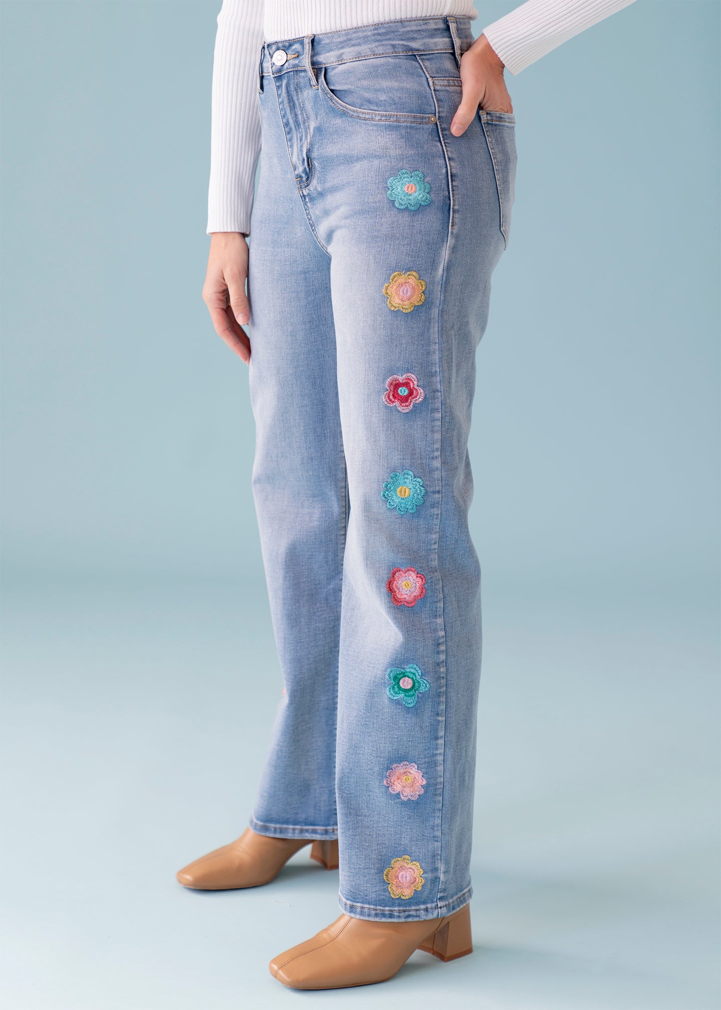 Jeans bordados rectos