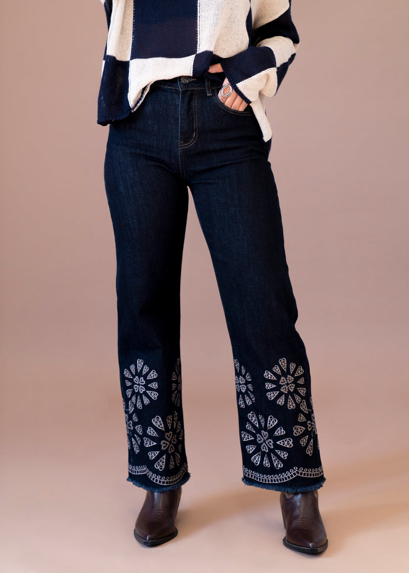 Jeans rectos bordados