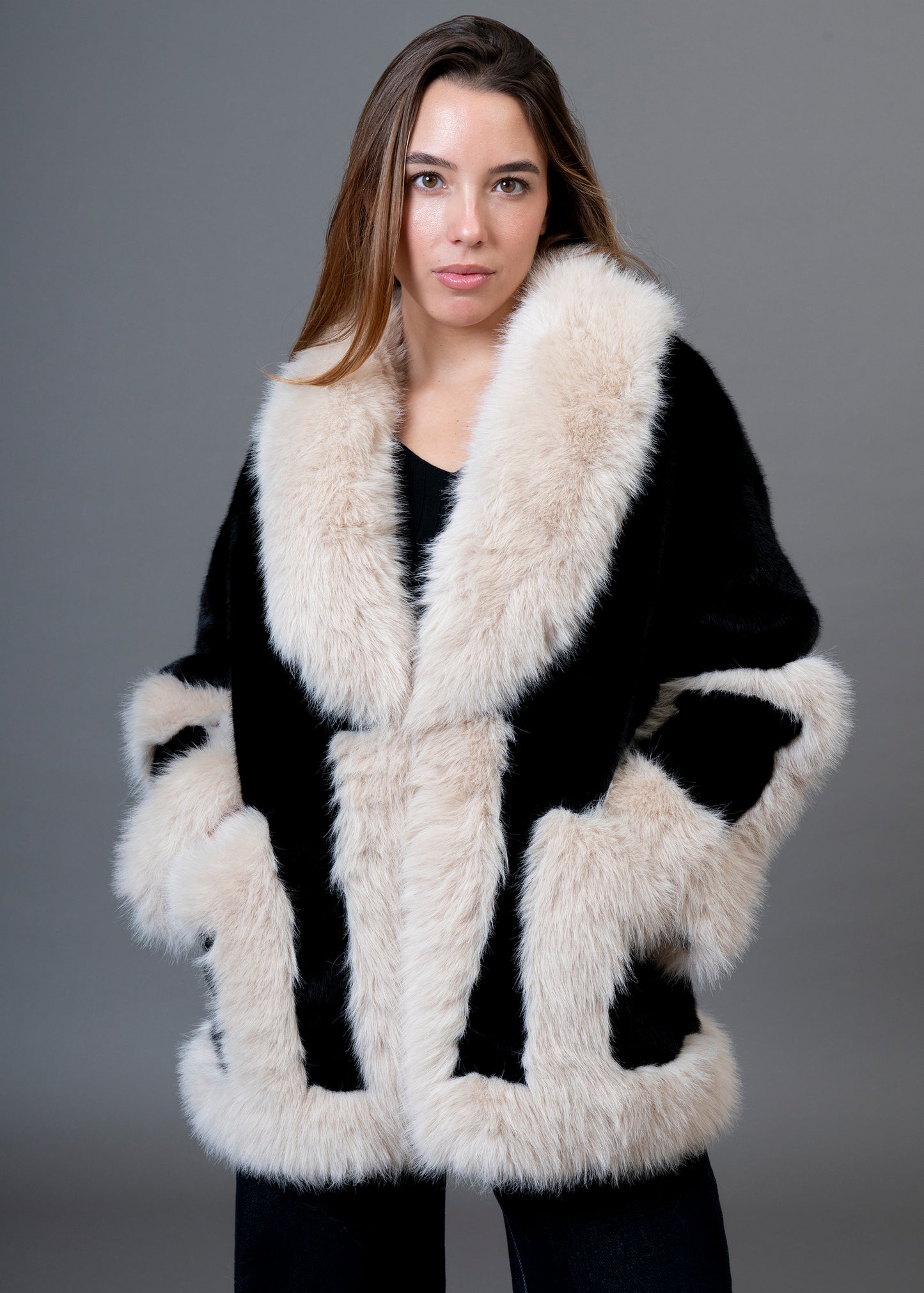 Chaqueta efecto pelo bicolor