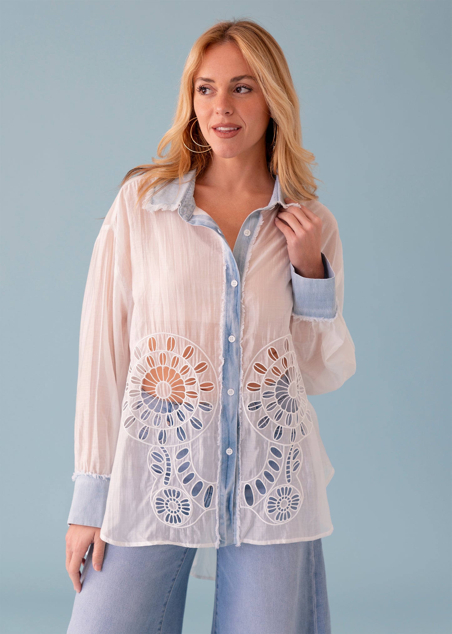 Camisa bordada denim