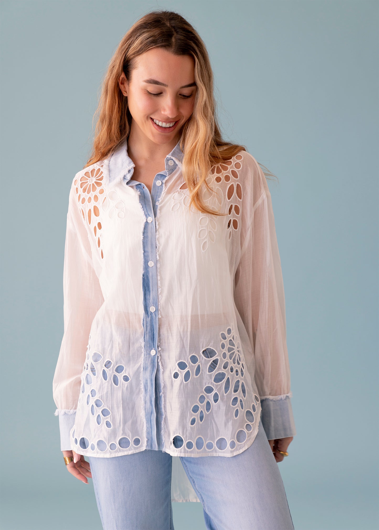 Camisa bordada denim