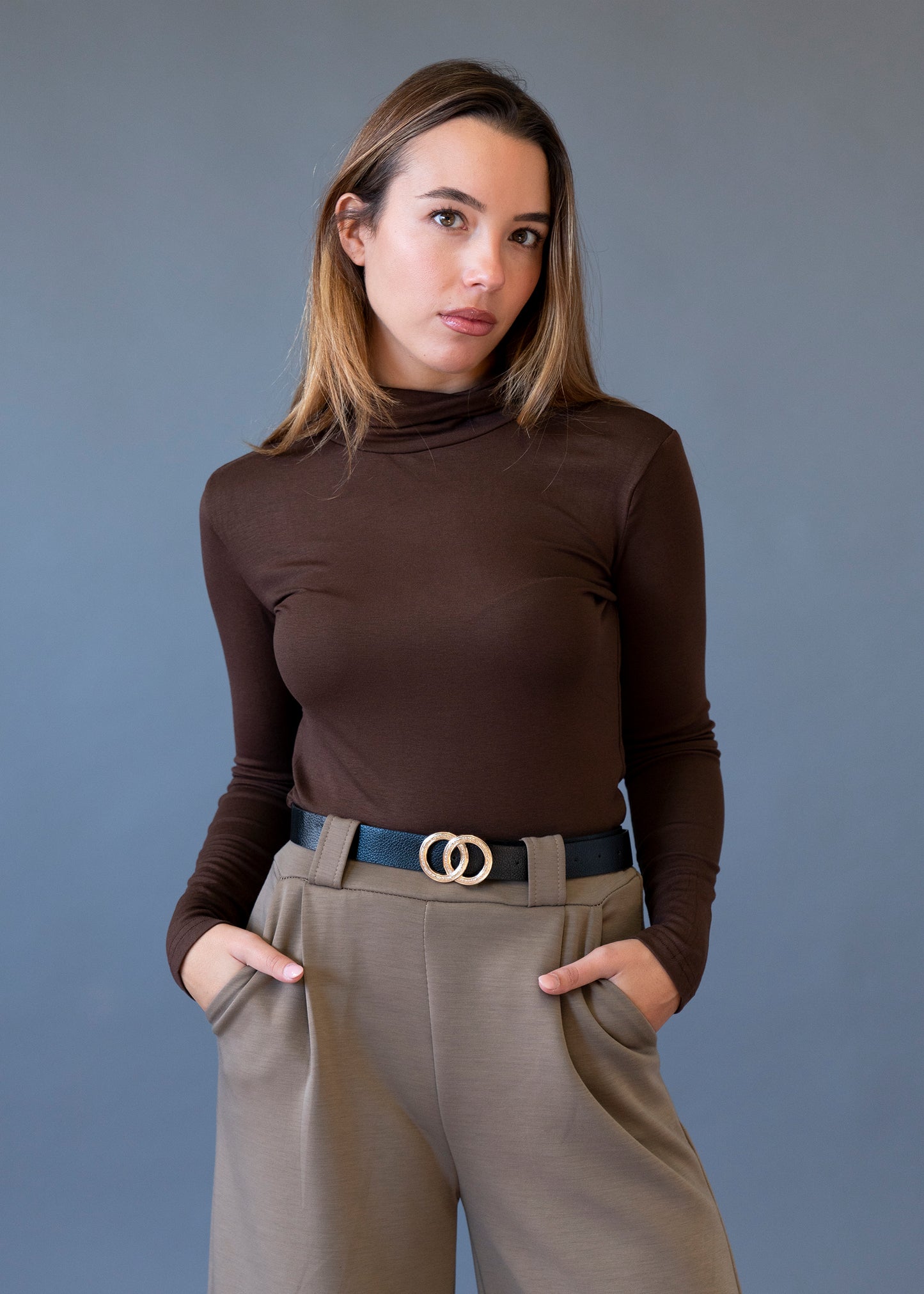 Camiseta cuello alto