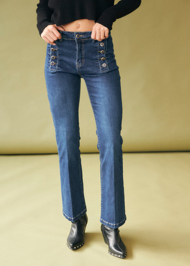 Flare jeans with buttons