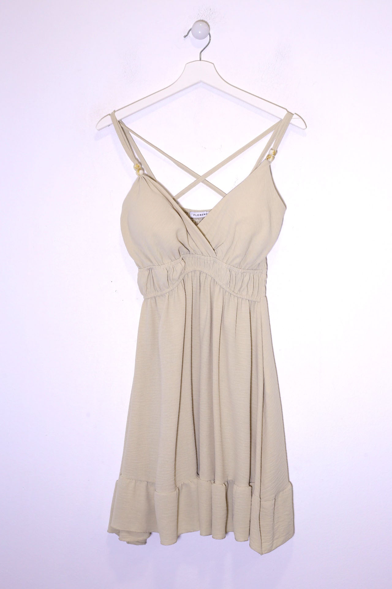 Vestido abalorios fluido corto
