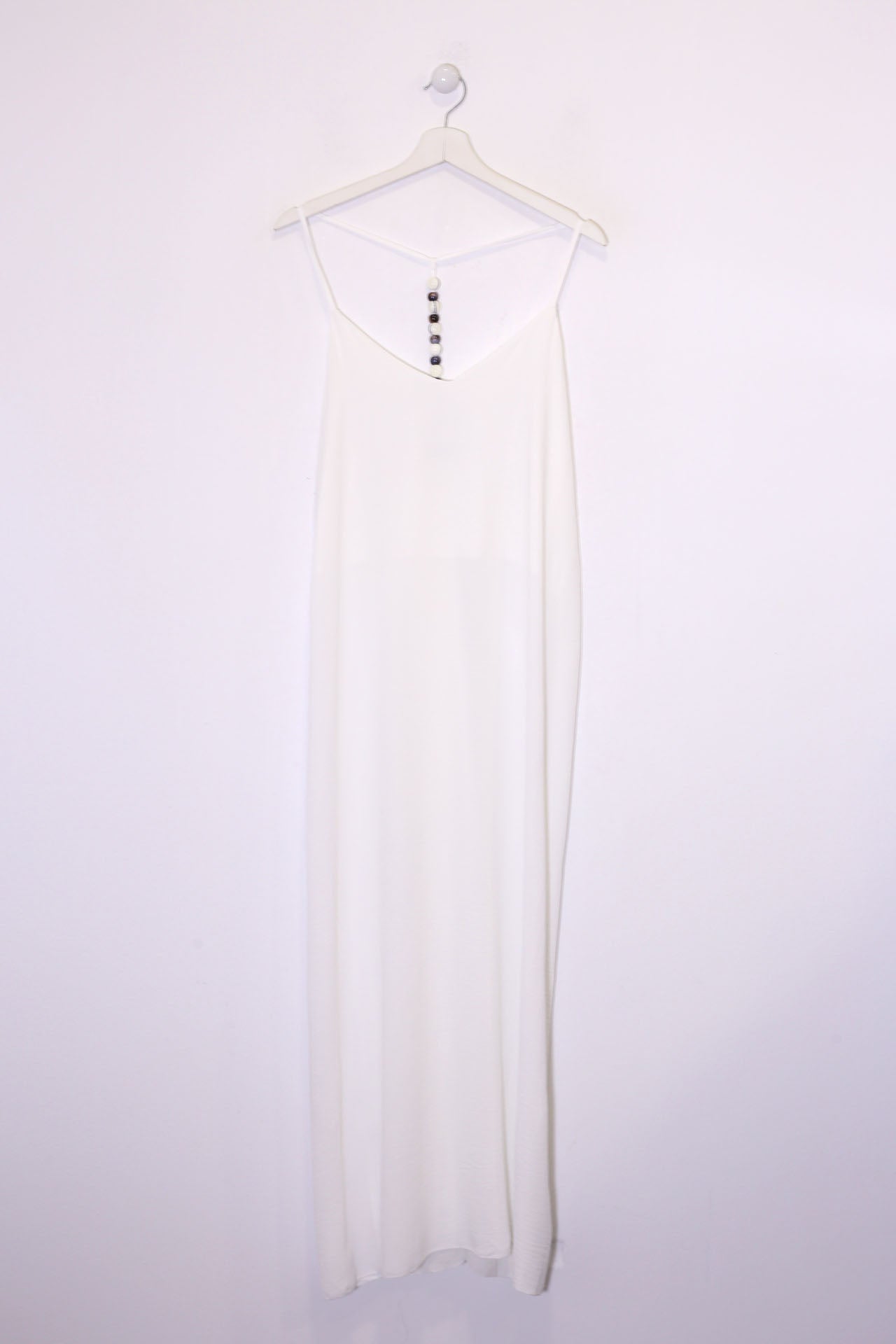 Vestido abalorios fluido