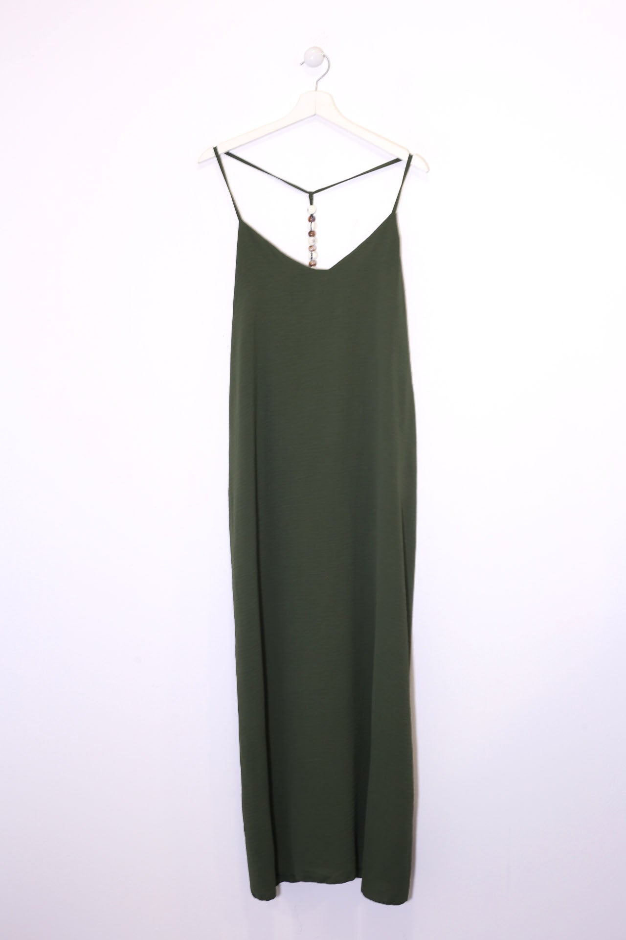 Vestido abalorios fluido