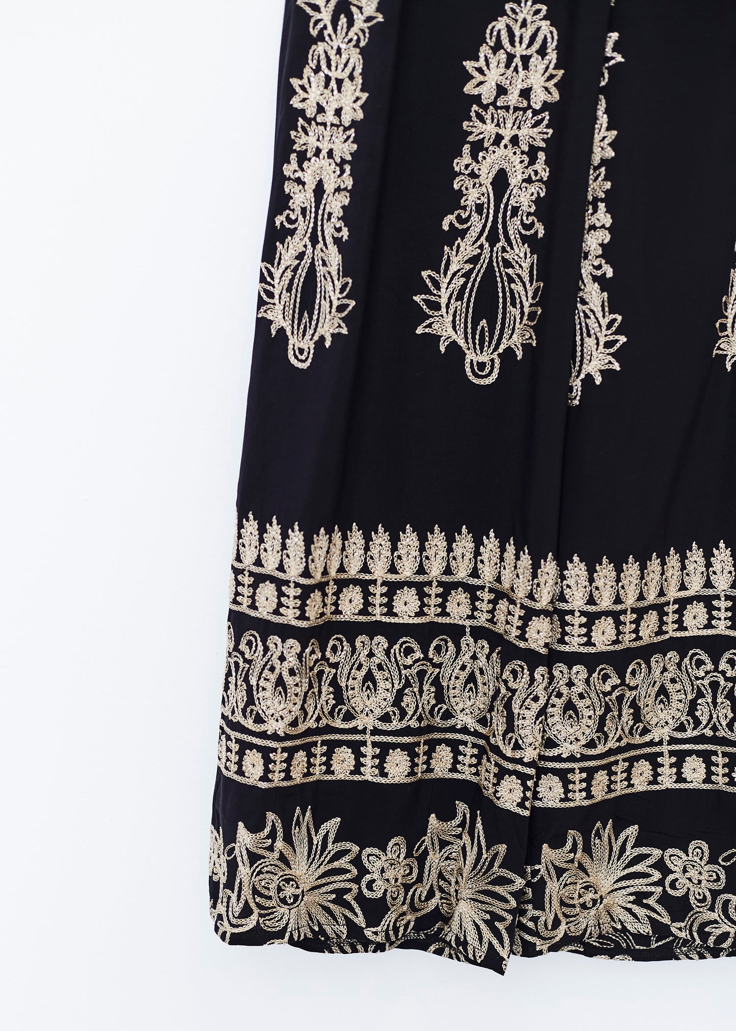 Embroidered straight pants