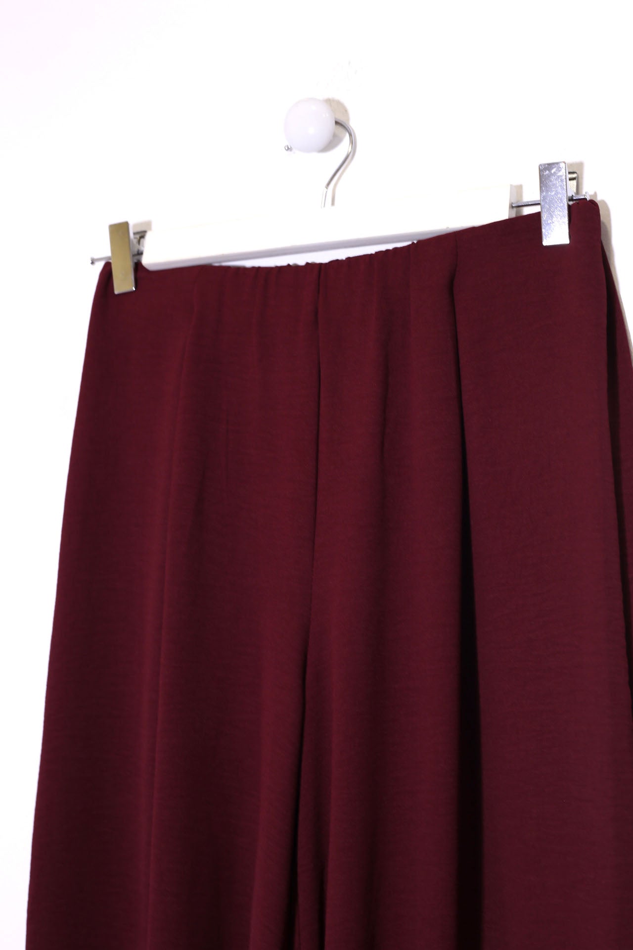 Pantalones anchos fluidos