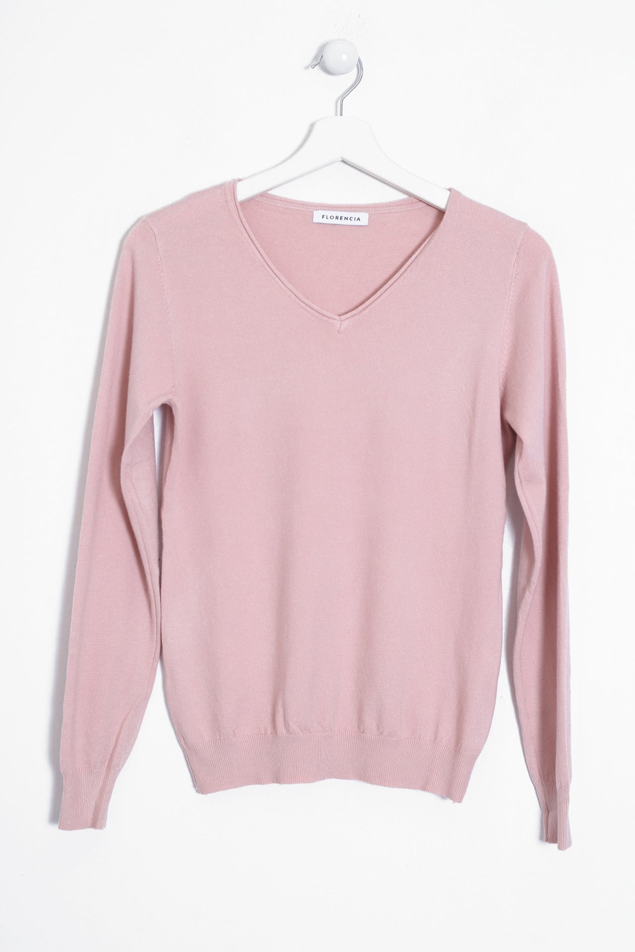 Jersey básico cuello punta