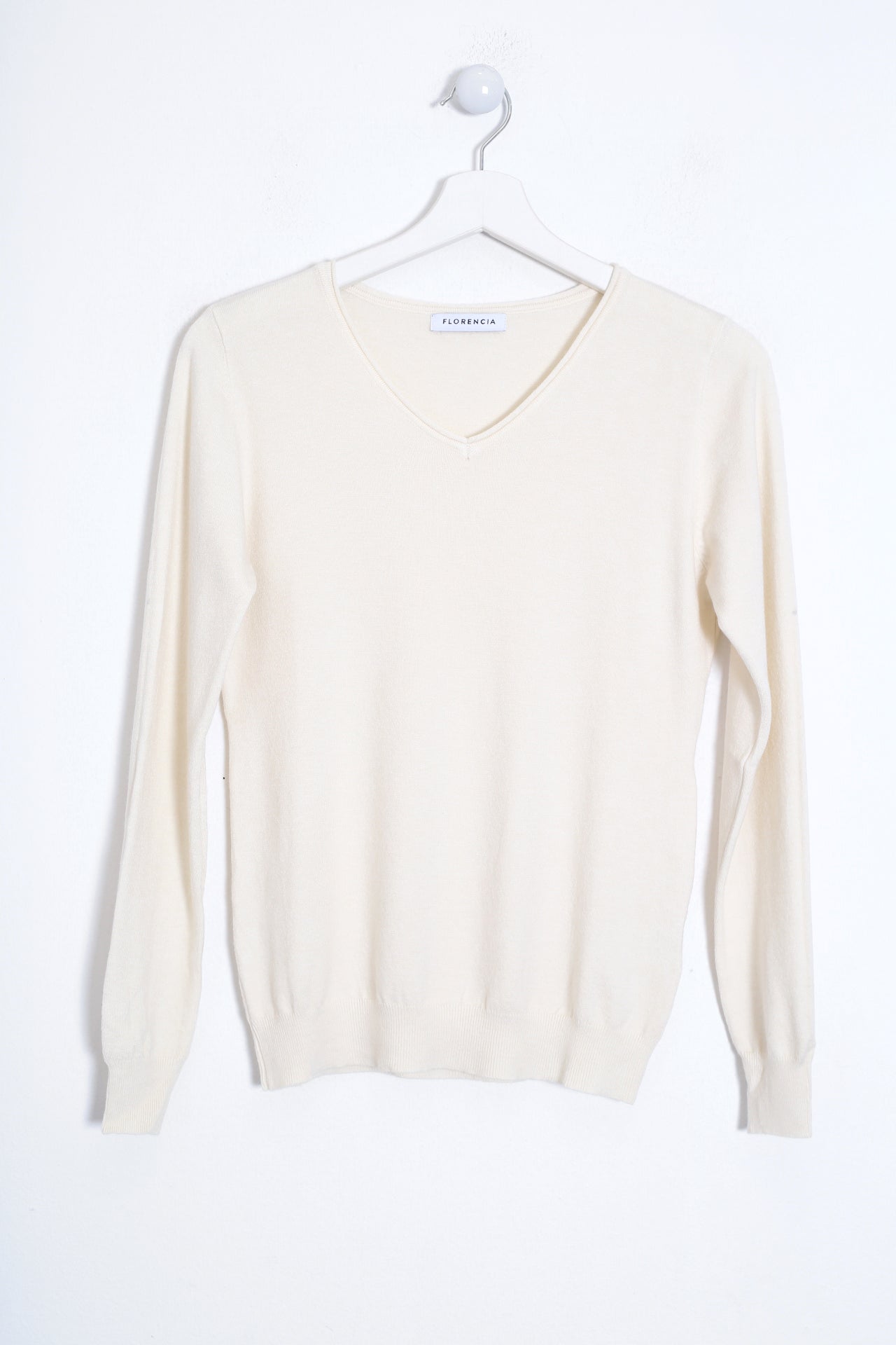Jersey básico cuello punta