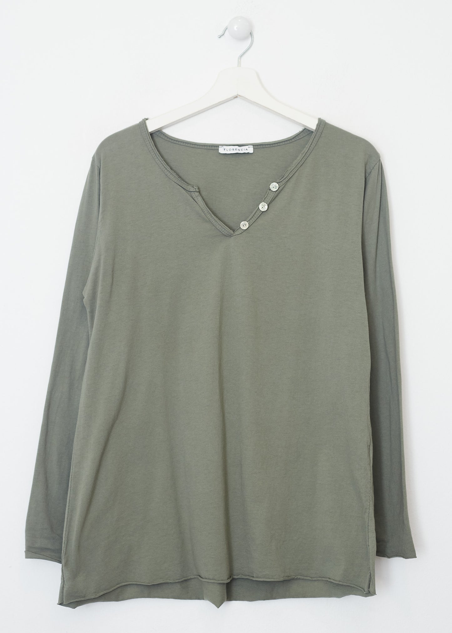 Camiseta básica botones