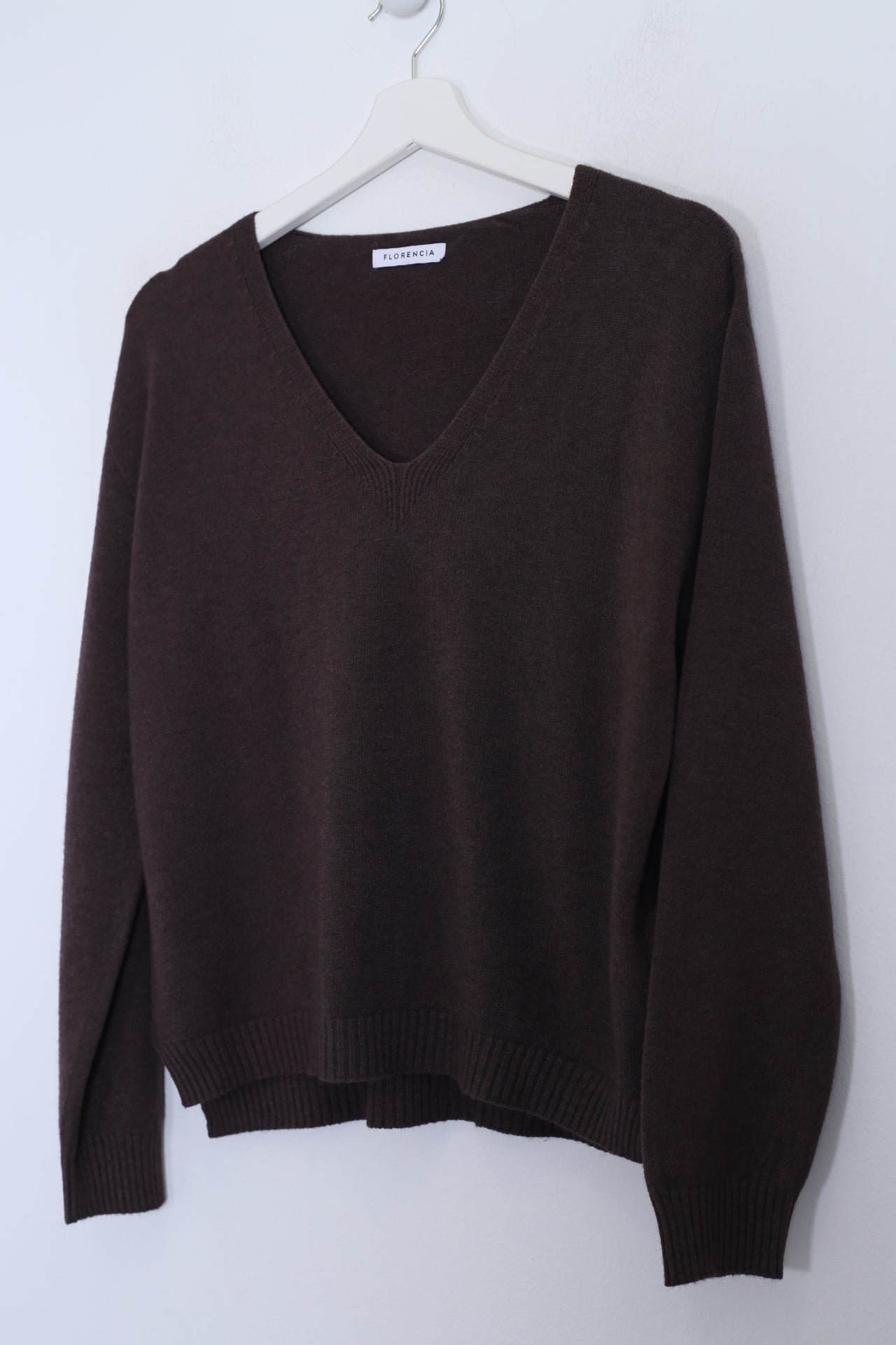 Jersey sin costuras cuello punta