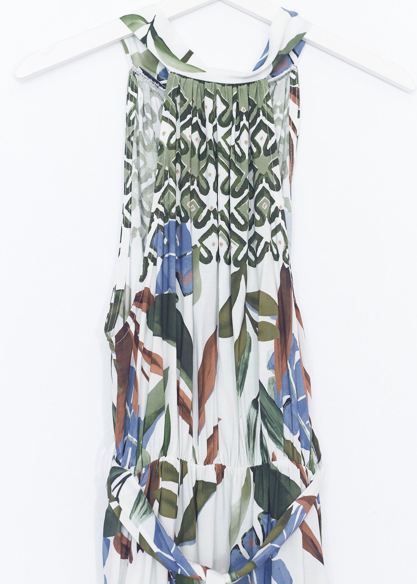 Vestido halter hojas