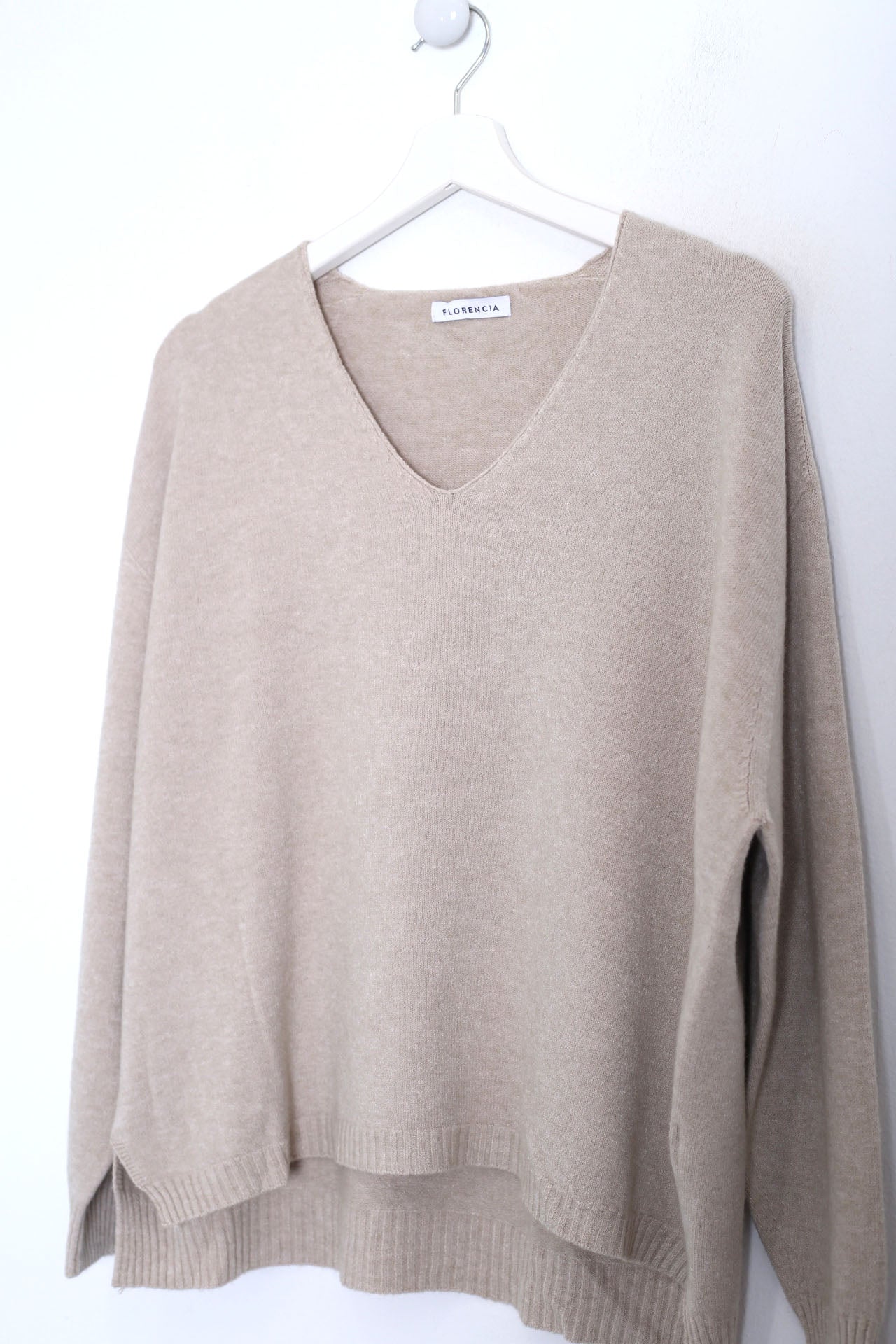 Jersey sin costuras cuello punta