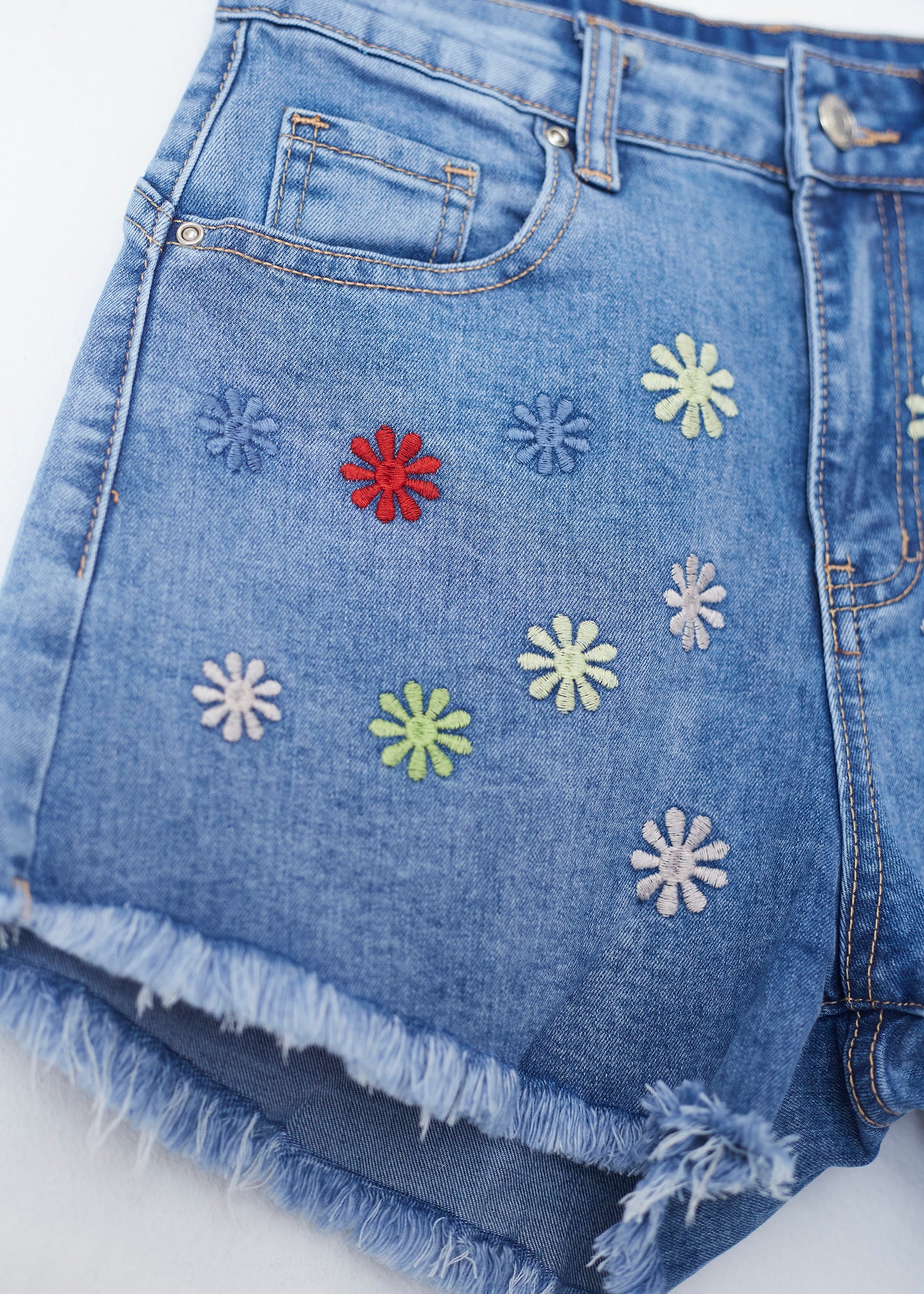 Multicolor embroidered denim shorts
