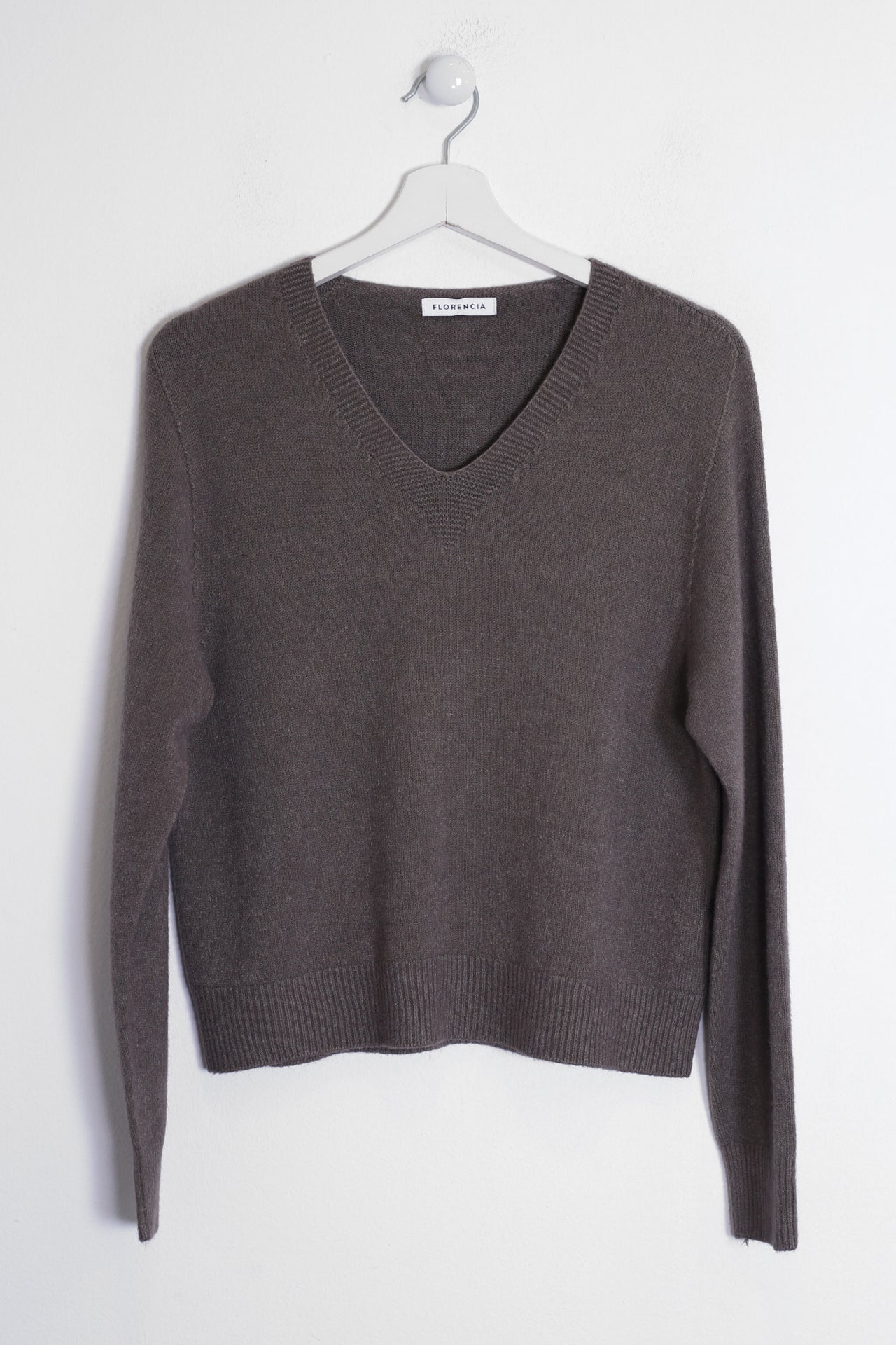 Jersey sin costuras cuello punta