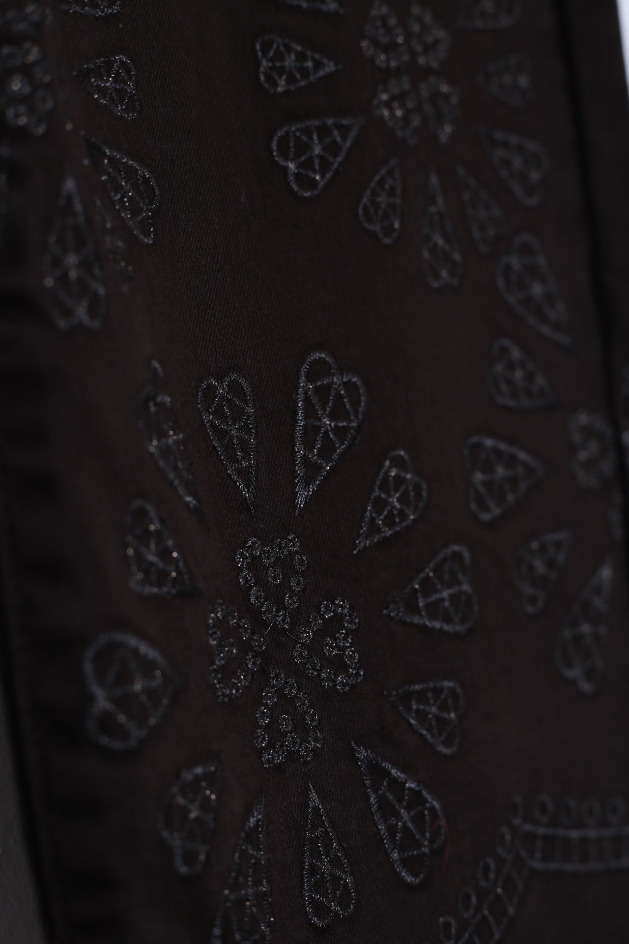 Jeans rectos bordados