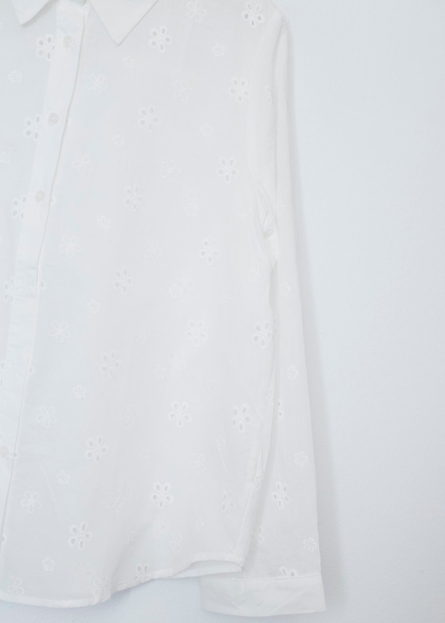Embroidered shirt