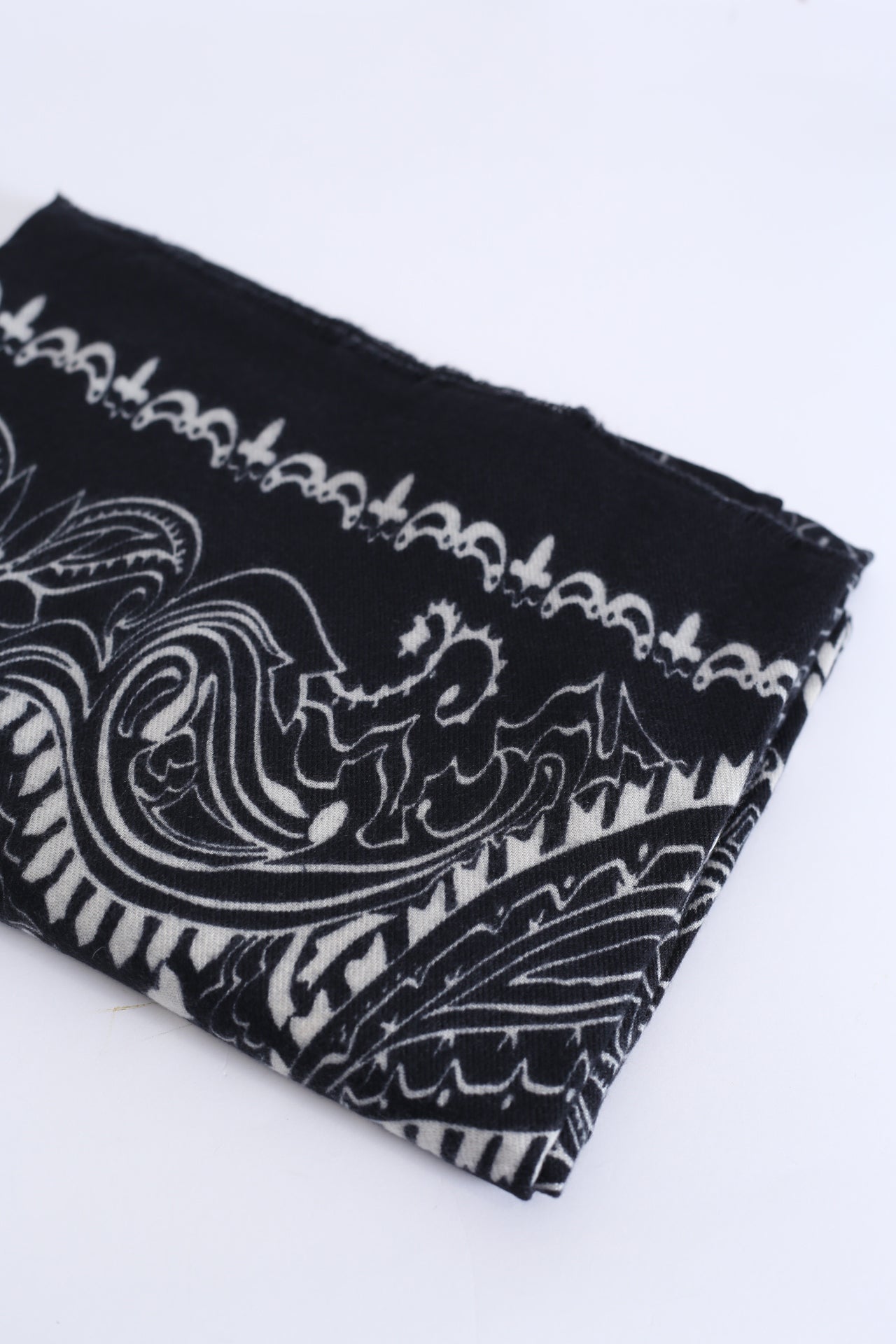Pañuelo estampado cachemir