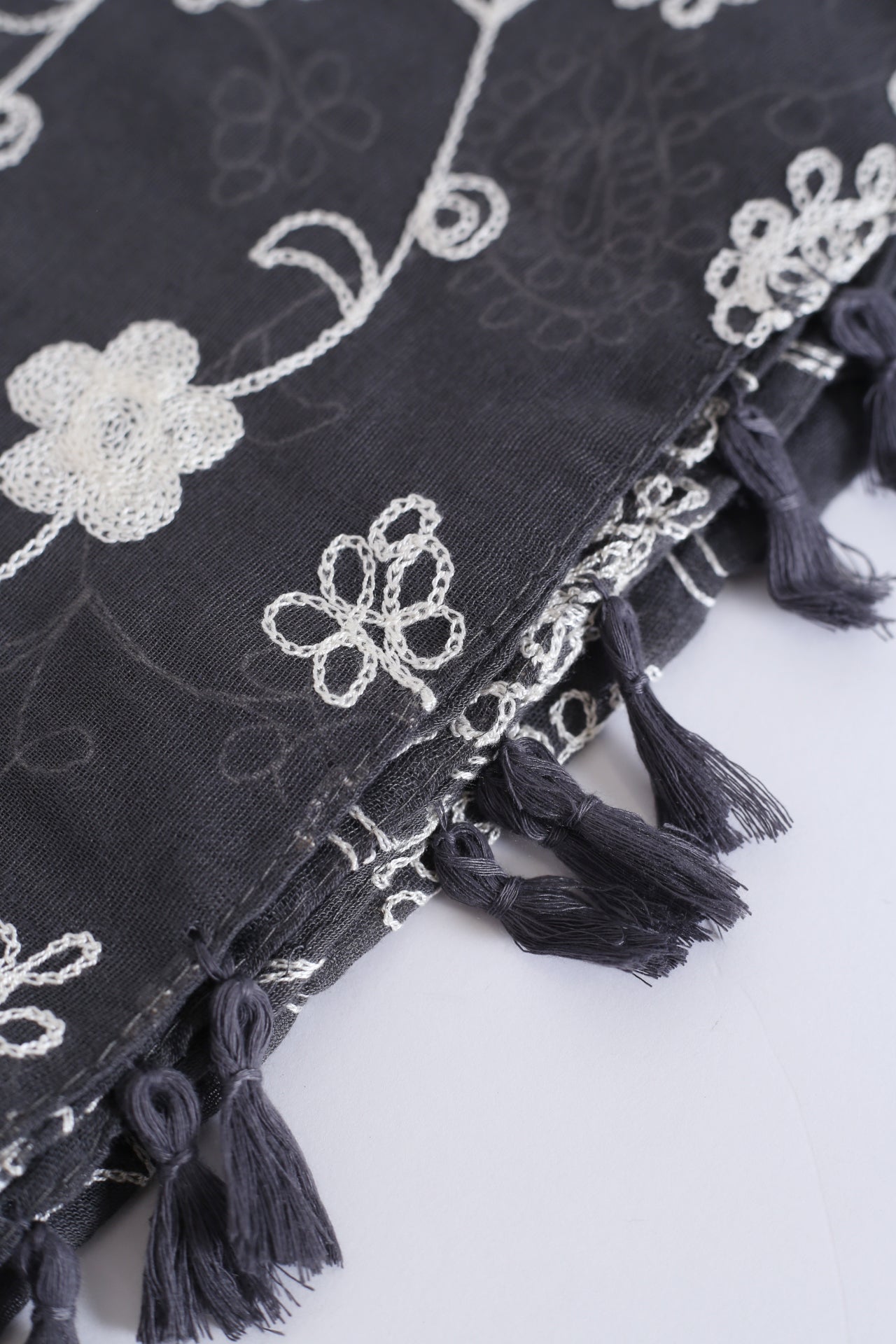Pañuelo bordados florales