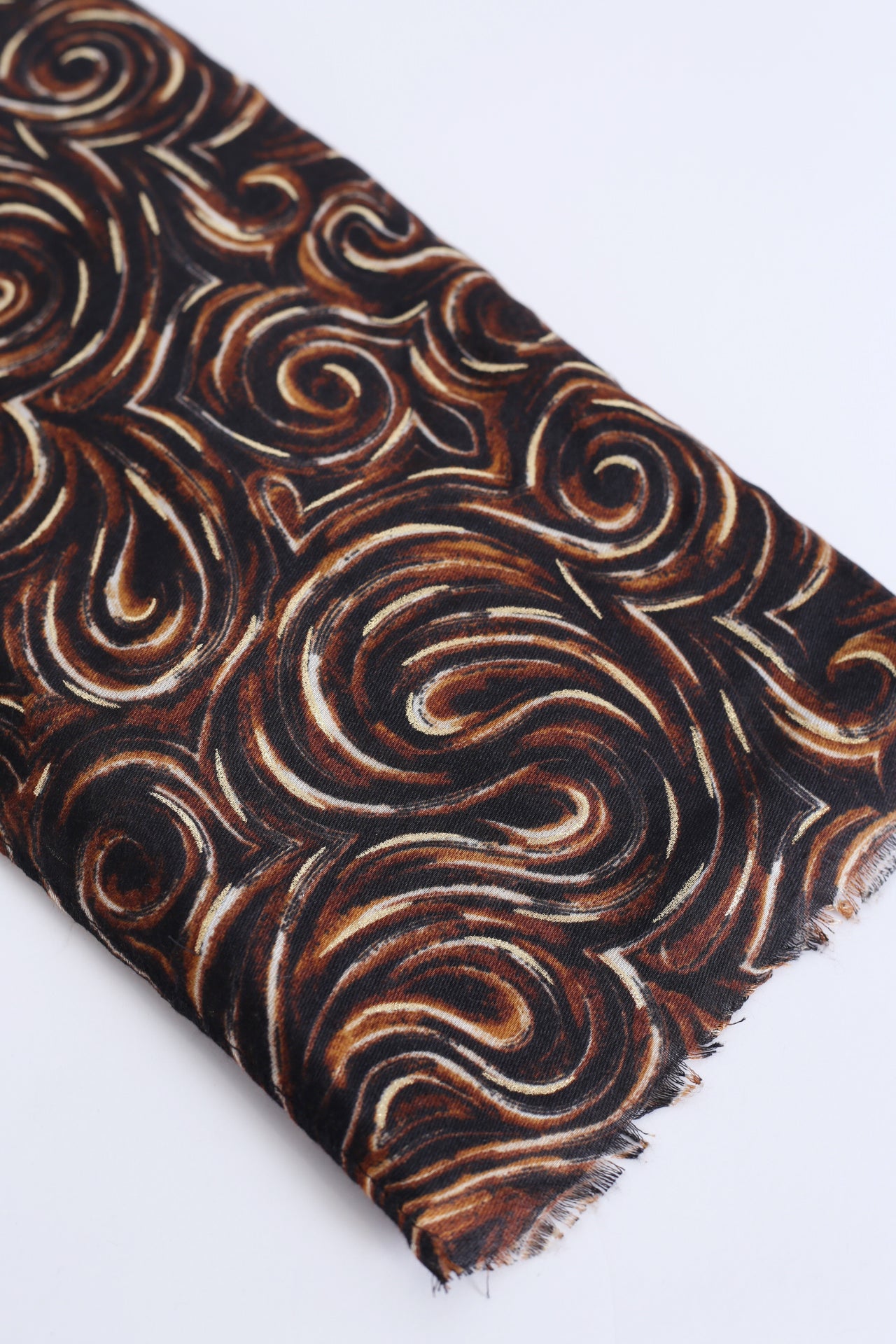 Pañuelo estampado dorados