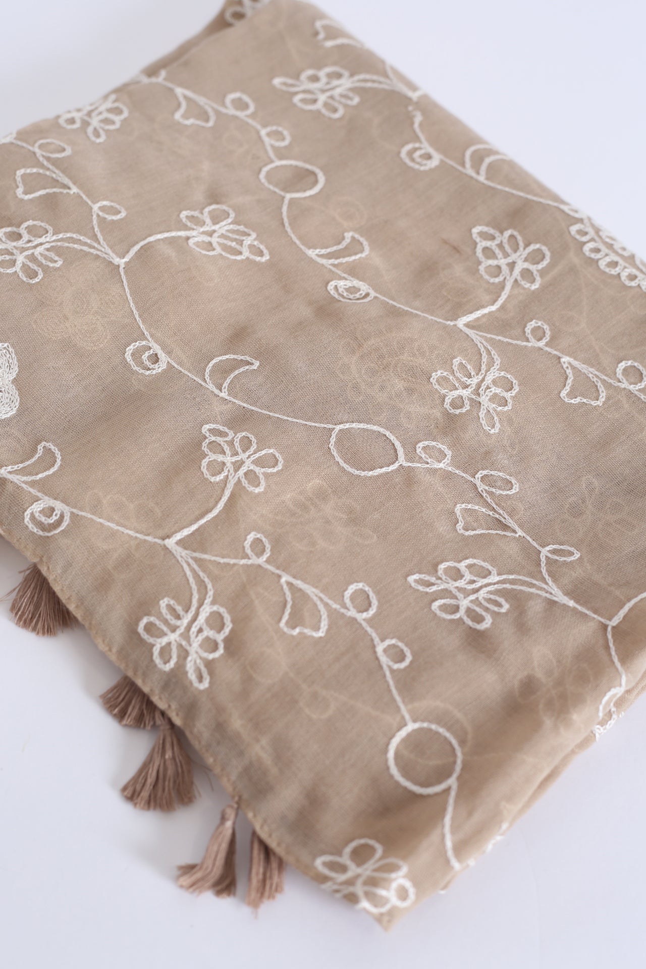 Pañuelo bordados florales