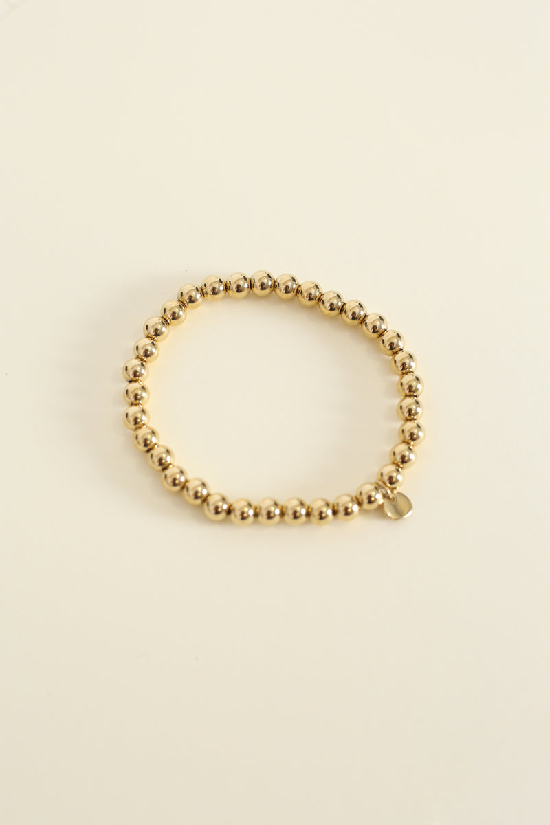 Flower and pearl bracelet