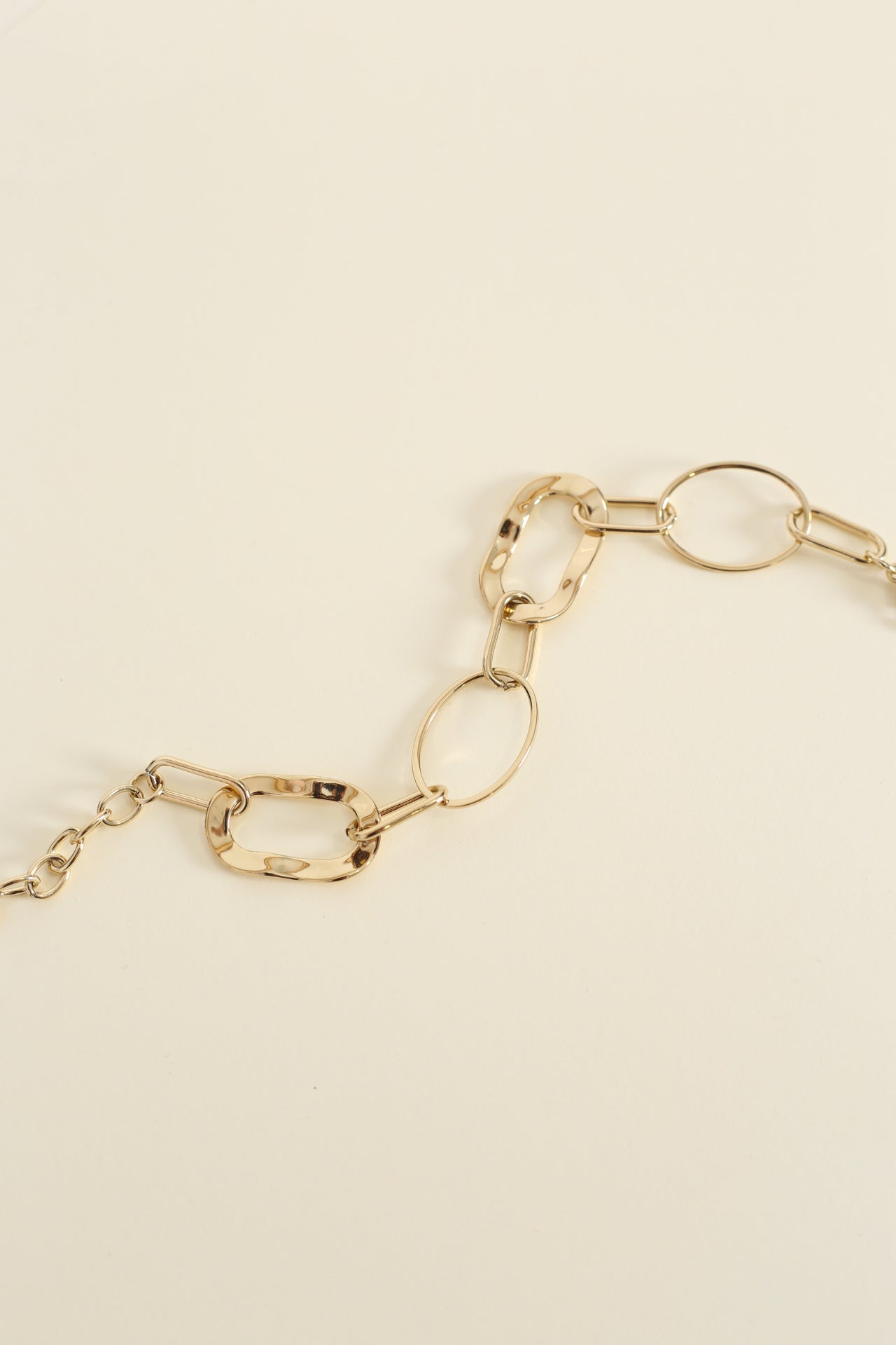 Pulsera combinada óvalos texturados
