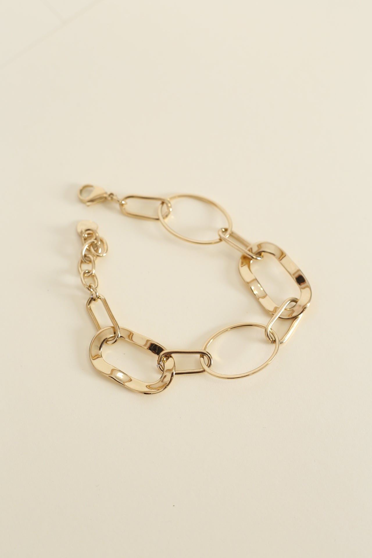 Pulsera combinada óvalos texturados